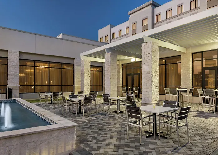 Embassy By Hilton 4* Round Rock