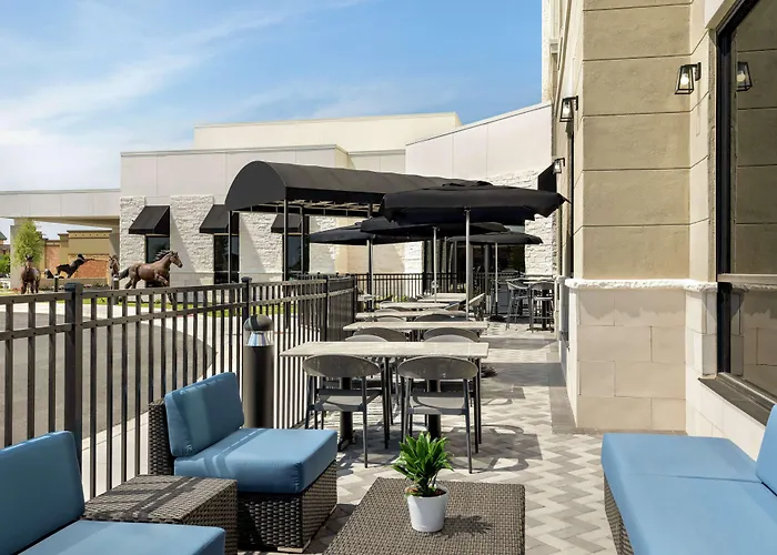 Hotel Embassy By Hilton 4*